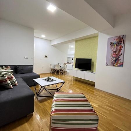 Skopje Centar Margarita Luxury Aprtment Exterior foto